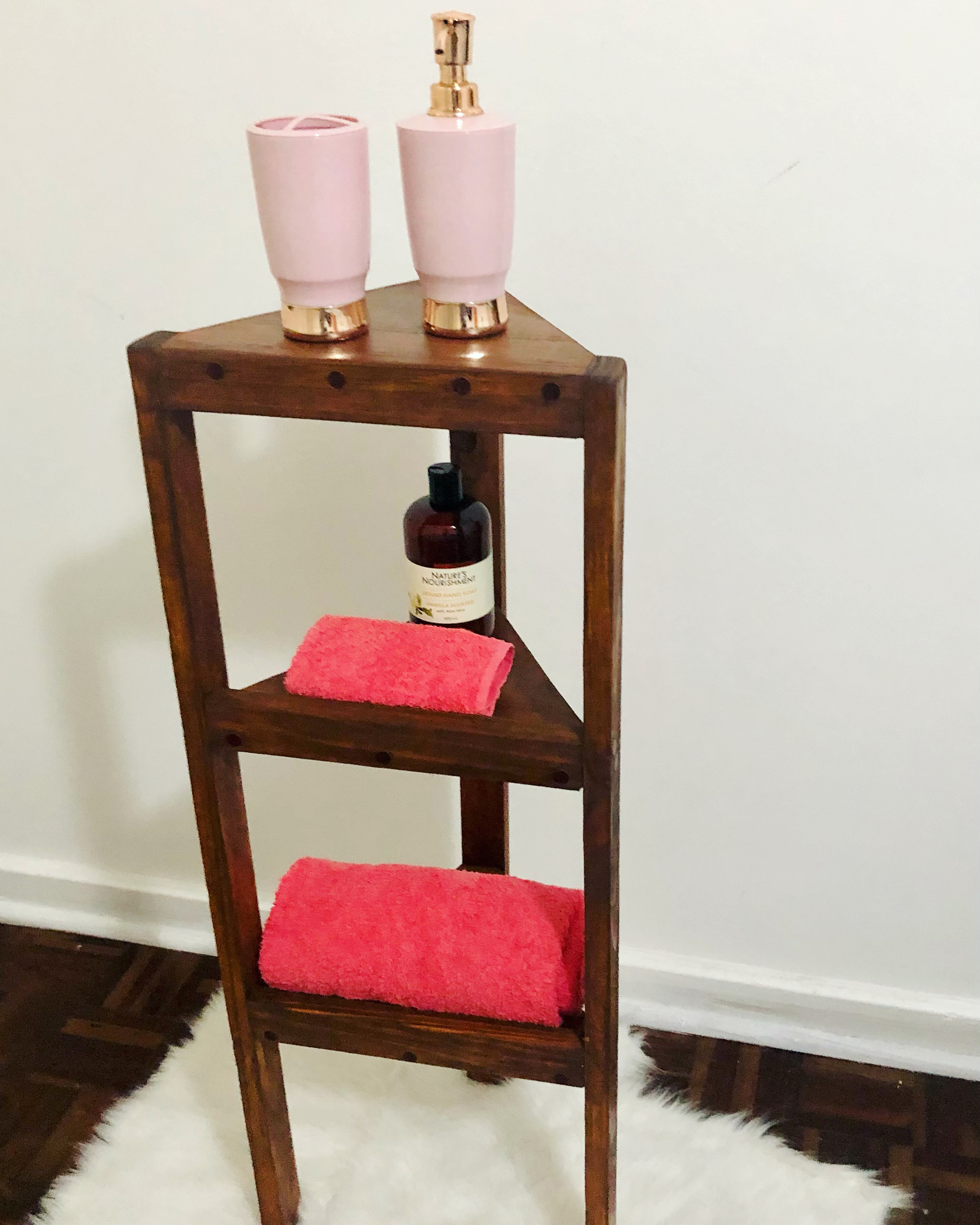 Bathroom organiser - sample